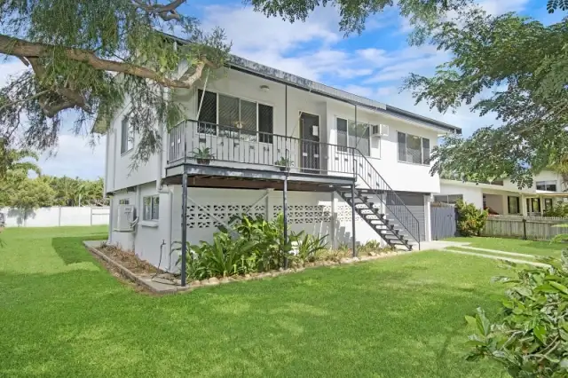 Second view of Homely house listing, 29 Tam O'Shanter Drive, Thuringowa Central QLD 4817