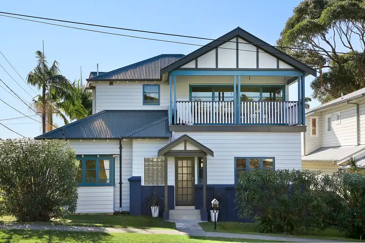 27 Anzac Avenue, Collaroy NSW 2097