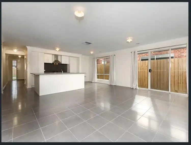 Second view of Homely house listing, 7 Freshwater Drive, Armstrong Creek VIC 3217