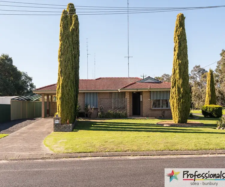 96 Herbert Road, Harvey WA 6220