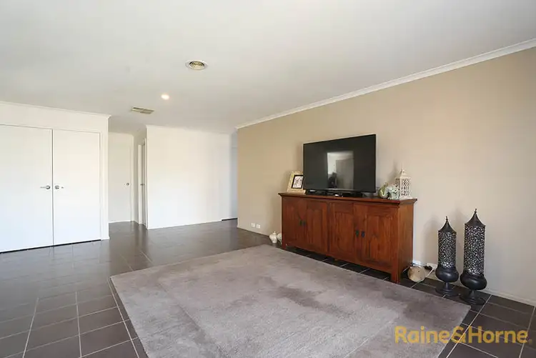 Sixth view of Homely house listing, 7 Nandaly Place, Cranbourne West VIC 3977