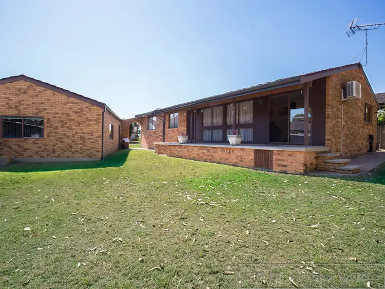 12 Foveaux Crescent, Metford NSW 2323