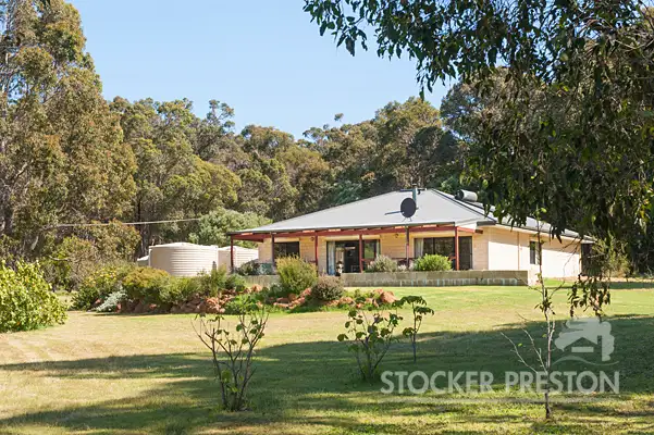40 Illawarra Avenue, Margaret River WA 6285