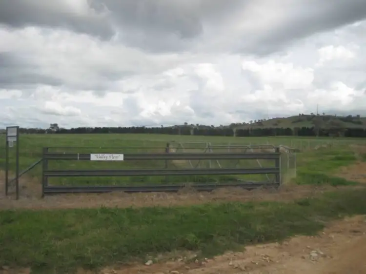 301 Robinsons  Road, Young NSW 2594