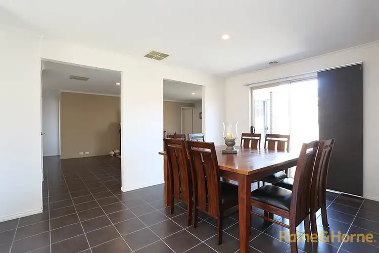 Fifth view of Homely house listing, 7 Nandaly Place, Cranbourne West VIC 3977