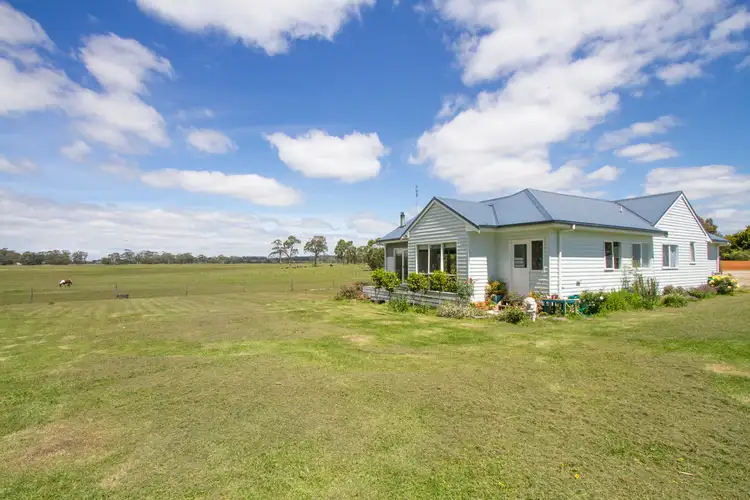 Main view of Homely house listing, 7 WALLENBERG COURT, Devon North VIC 3971