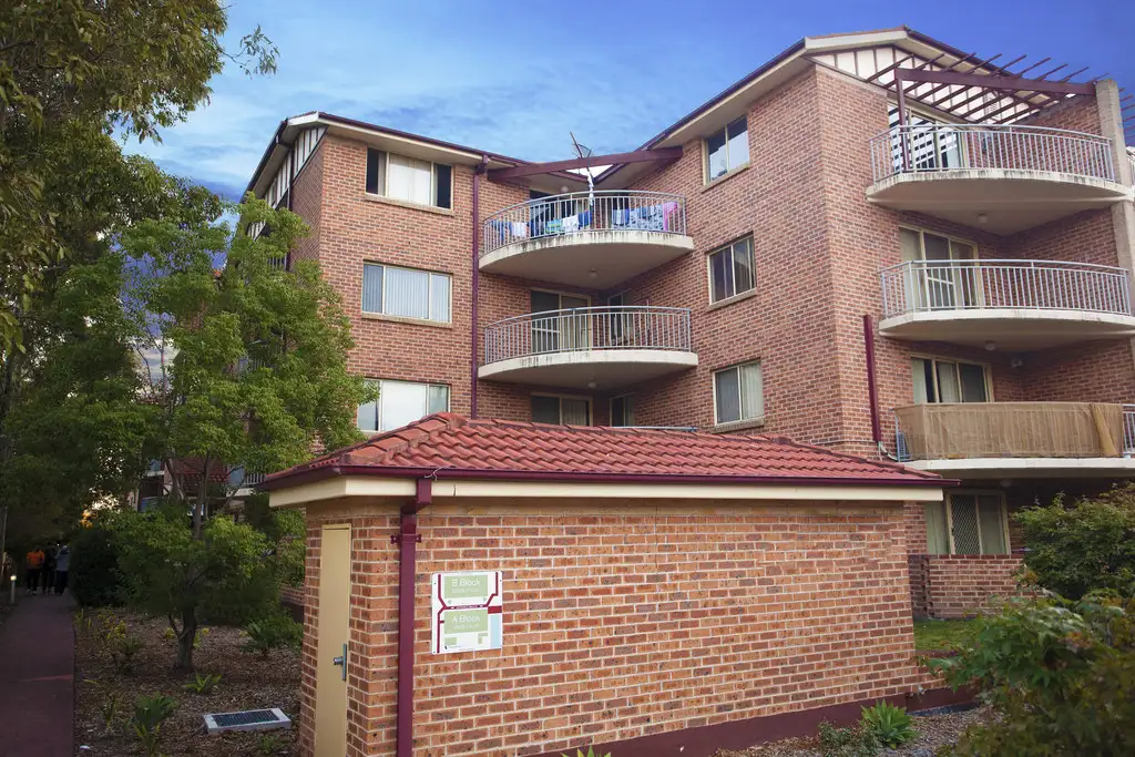 Main view of Homely unit listing, 20/8-10 FOURTH AVE, Blacktown NSW 2148
