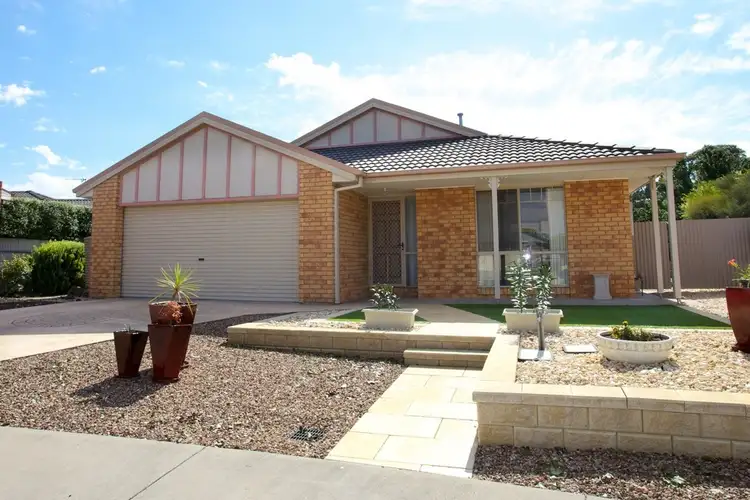 2 Royal Court, Horsham VIC 3400