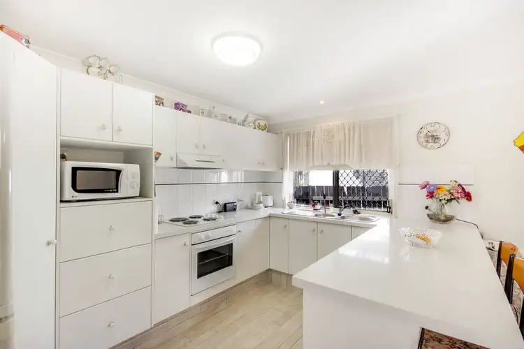 Fourth view of Homely house listing, 2/5 Hume Boulevard, Killarney Vale NSW 2261