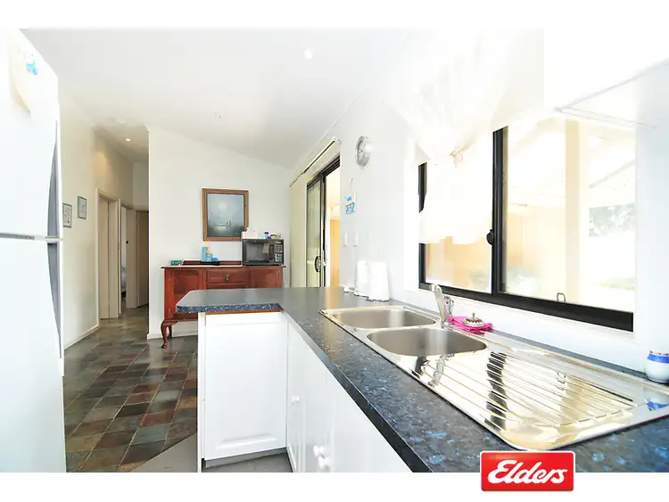 Second view of Homely house listing, 19 Third Street, Kingston Se SA 5275