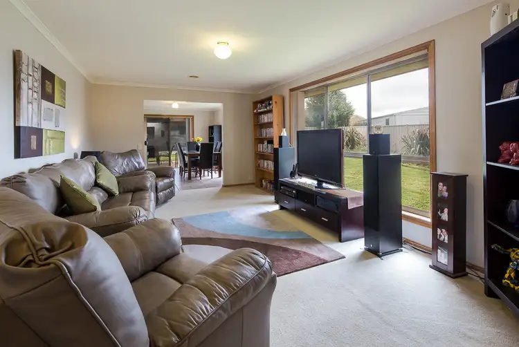 Second view of Homely house listing, 8 Hardy Court, Sebastopol VIC 3356