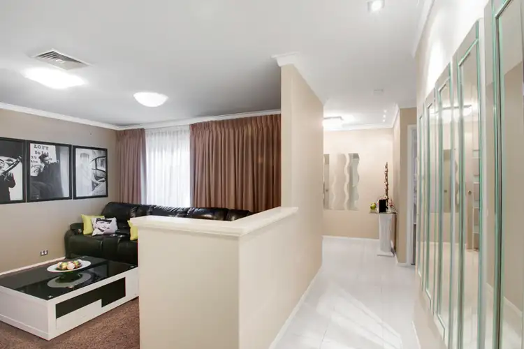 Fifth view of Homely house listing, 5 Cavalier Court, Thornlie WA 6108