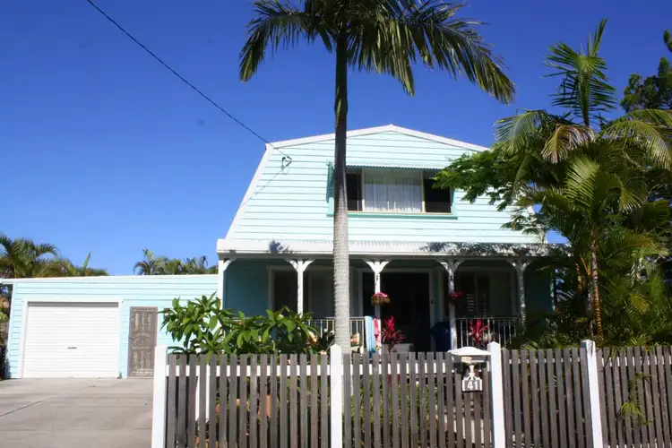 41 Shores Drive, Yamba NSW 2464