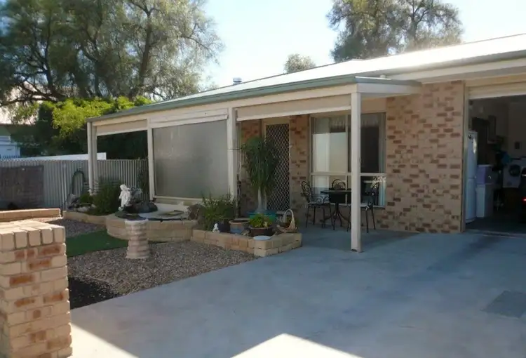 27 Beggs Street, Warracknabeal VIC 3393