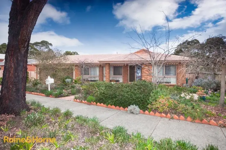 9 Curtin Drive, Sunbury VIC 3429