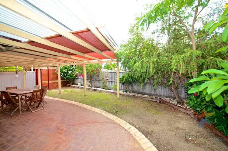 Fourth view of Homely house listing, 25/8 Garnsworthy Place, Bassendean WA 6054