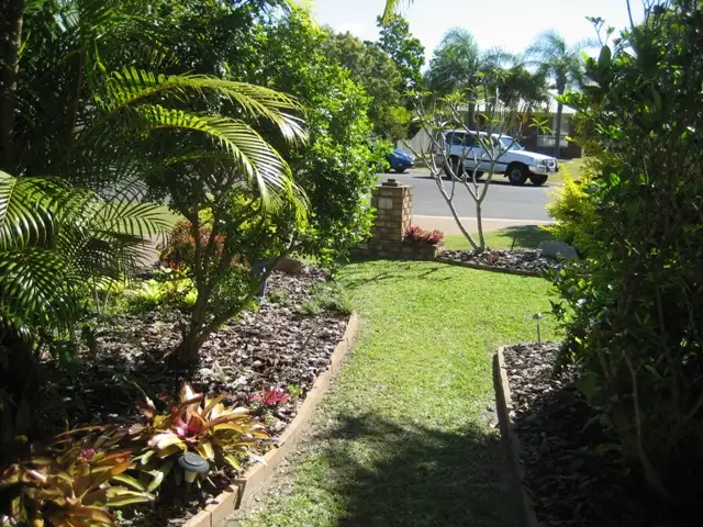 Second view of Homely house listing, 4 ANDREA CRT, Kawungan QLD 4655