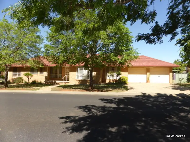 Main view of Homely house listing, 5 Arana Place, Parkes NSW 2870