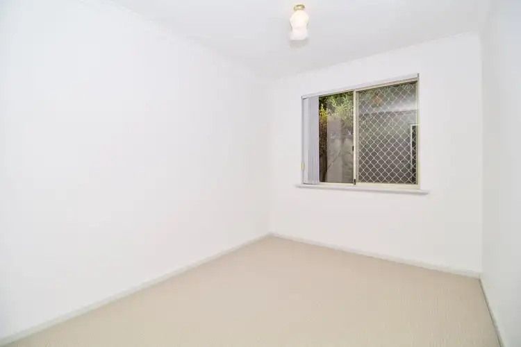 Seventh view of Homely house listing, 2/1 Ashford Avenue, Rockingham WA 6168