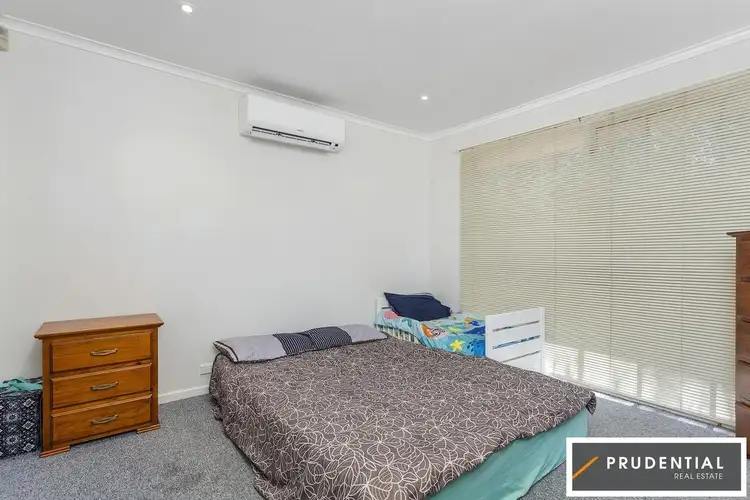 Sixth view of Homely house listing, 2 Seyton Place, Rosemeadow NSW 2560