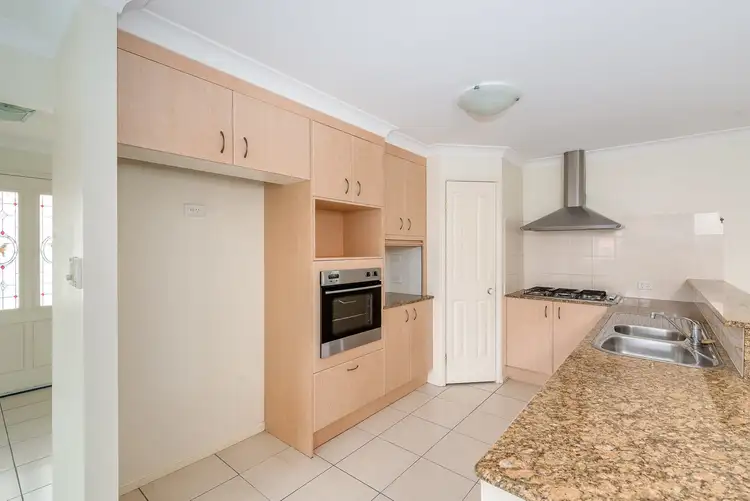 Sixth view of Homely house listing, 7 Oakridge Place, Molendinar QLD 4214