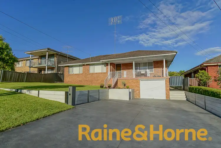 17 Sheba Crescent, South Penrith NSW 2750