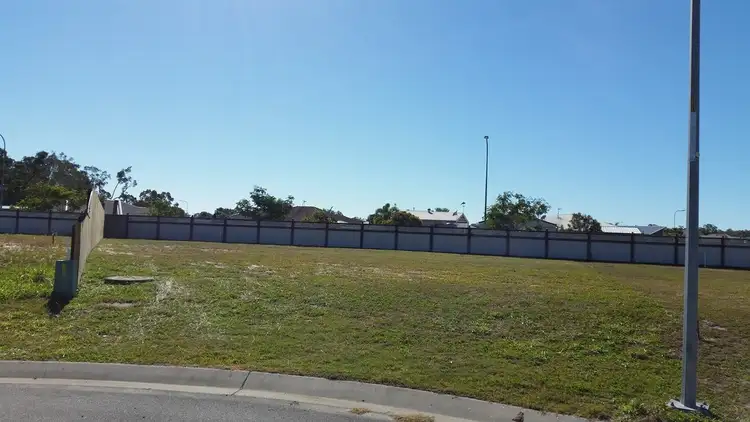 15 Cheellii Court, Burrum Heads QLD 4659