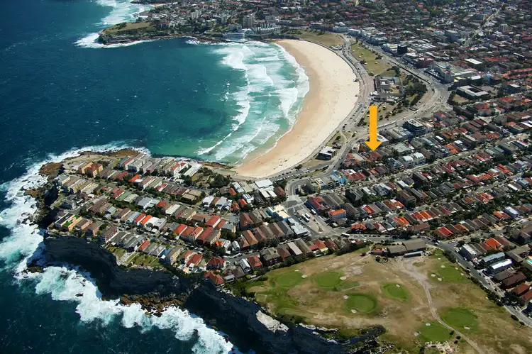 Second view of Homely apartment listing, 3/104 Ramsgate Avenue, Bondi Beach NSW 2026