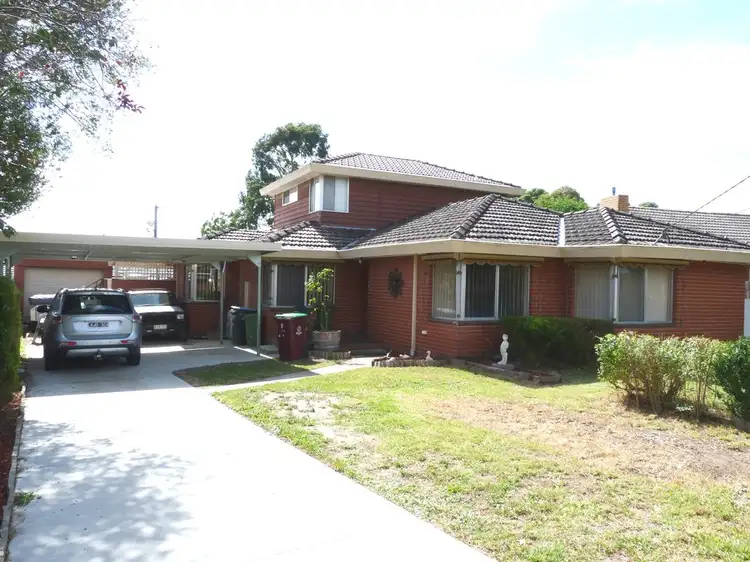 38 EDINBOROUGH STREET, Hallam VIC 3803