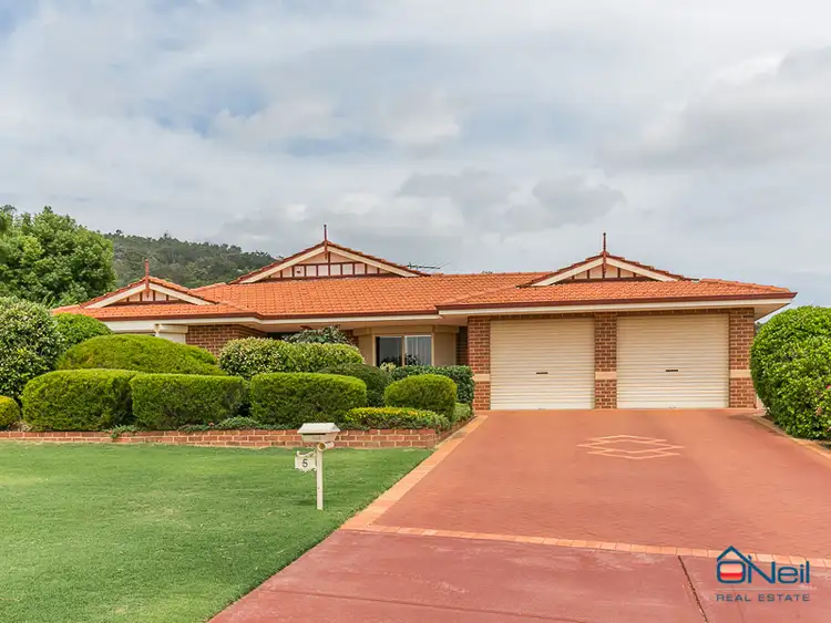 5 Claret Place, Mount Richon WA 6112