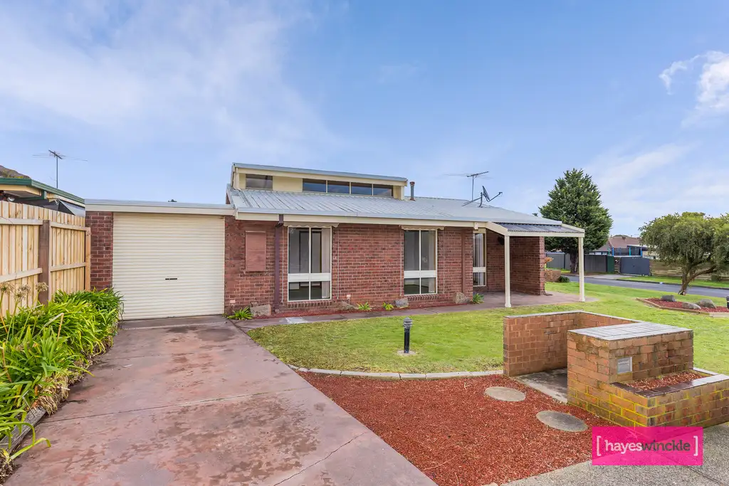 Main view of Homely unit listing, 1/118 Moruya Drive, Grovedale VIC 3216