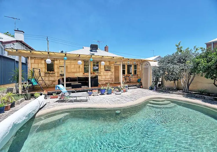 84 South Street, Fremantle WA 6160