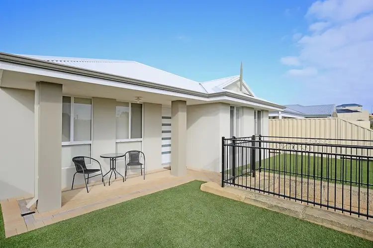 Second view of Homely house listing, 20 Nullagine Pass, Dawesville WA 6211
