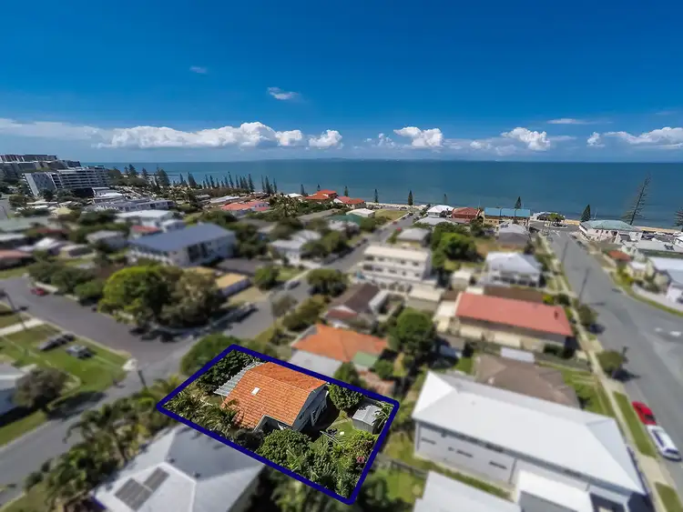 13a Robertson Avenue, Margate QLD 4019