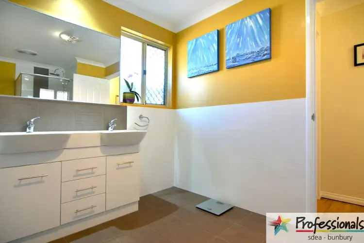 Seventh view of Homely unit listing, 2/77 Beach Road, South Bunbury WA 6230