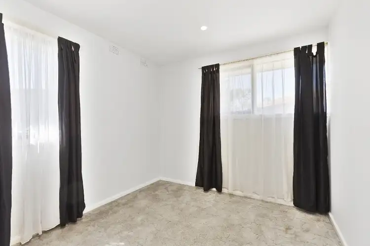 Sixth view of Homely house listing, 5 Caoura Place, Goulburn NSW 2580