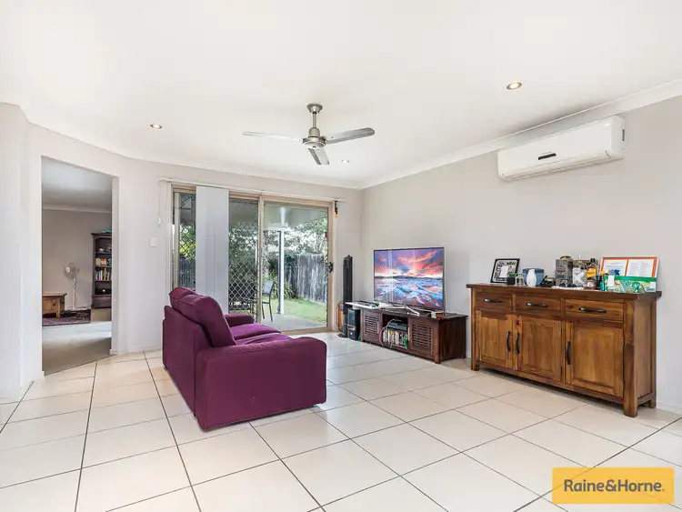 Third view of Homely house listing, 2 Outlook Court, Kallangur QLD 4503