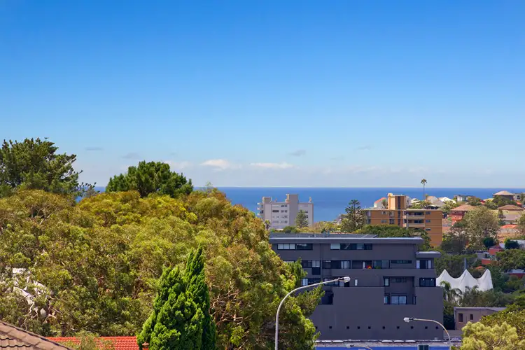 Sixth view of Homely house listing, 5 Hogarth Avenue, Dee Why NSW 2099