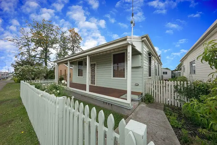 226 Vincent Street, Cessnock NSW 2325