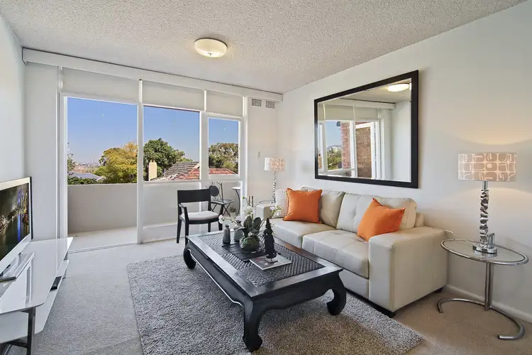 Third view of Homely apartment listing, 7/4 Greenwich Road, Greenwich NSW 2065