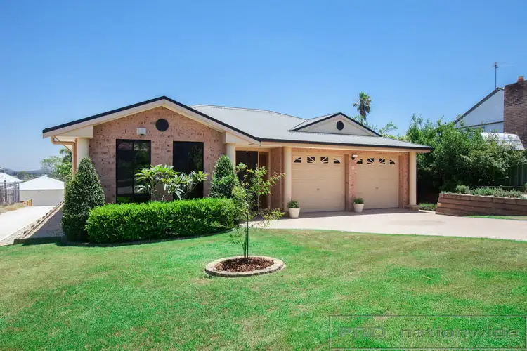 10 Thompson Street, East Maitland NSW 2323