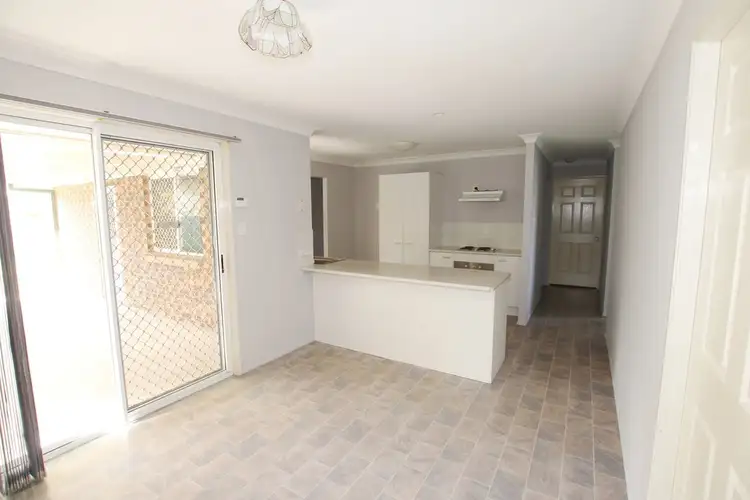 Seventh view of Homely house listing, 2s Kerrie-Ann Court, Marsden QLD 4132
