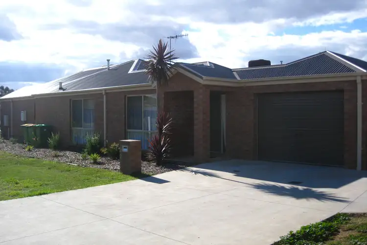 Main view of Homely townhouse listing, 2 / 20 Wing Crescent, Mulwala NSW 2647