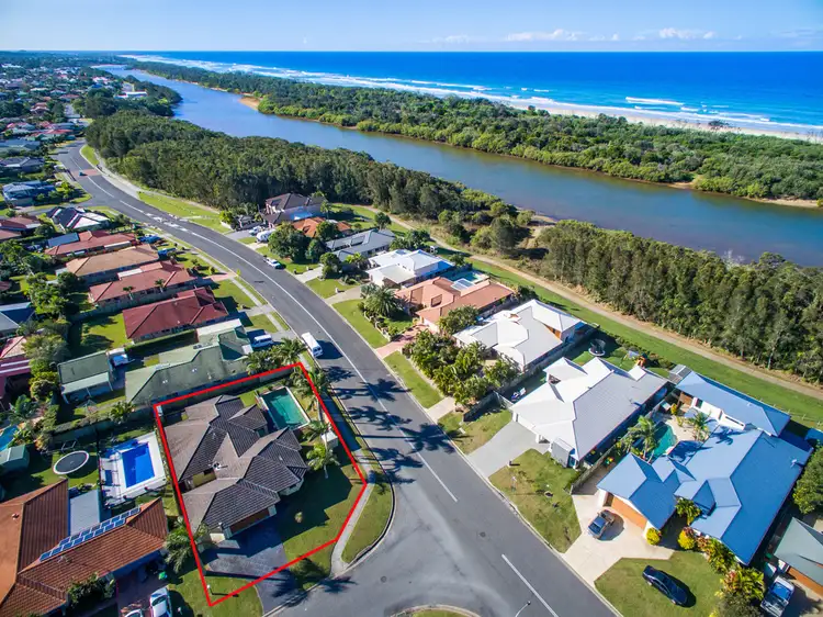 Second view of Homely house listing, 10 Benaud Place, Pottsville NSW 2489