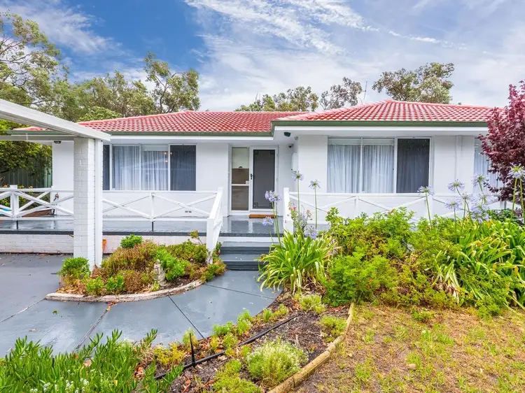 34 Kadina Road, Gooseberry Hill WA 6076