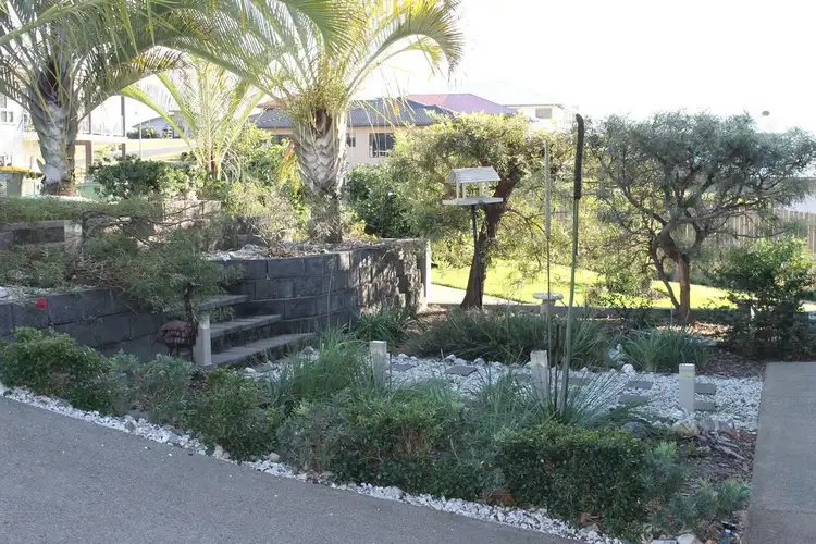 Second view of Homely house listing, 7 Pacific Vista Close, Pacific Heights QLD 4703