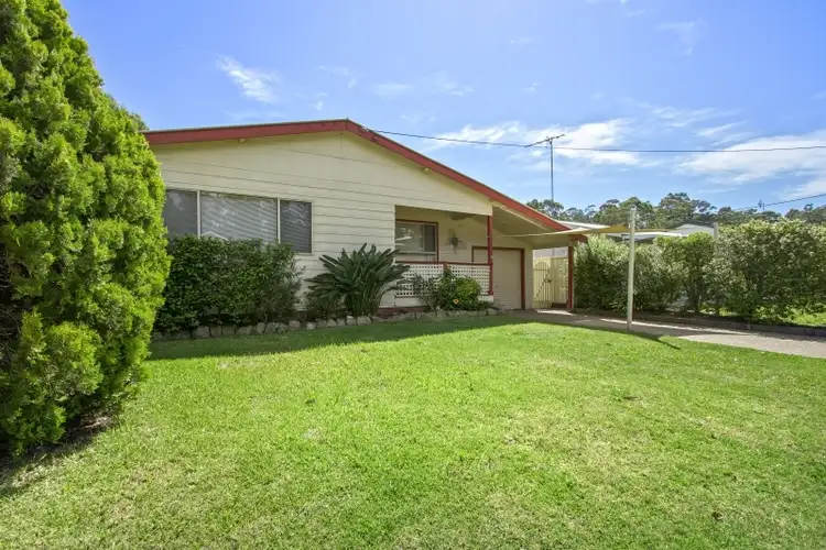 3 Christopher Crescent, Batehaven NSW 2536