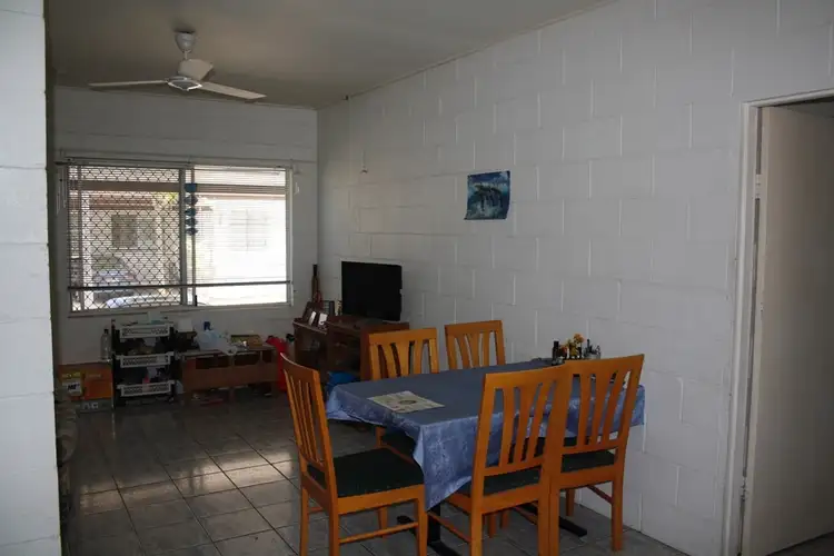 Fifth view of Homely unit listing, 2/179 Bundock Street, West End QLD 4810