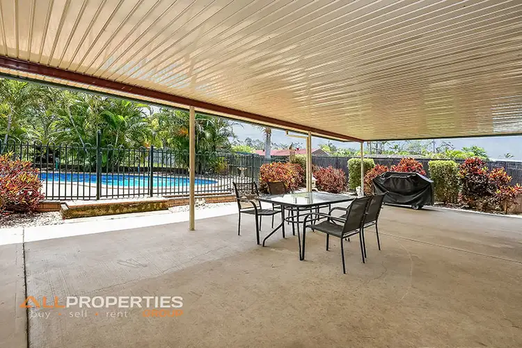 Second view of Homely house listing, 3 CYGNUS CT, Regents Park QLD 4118