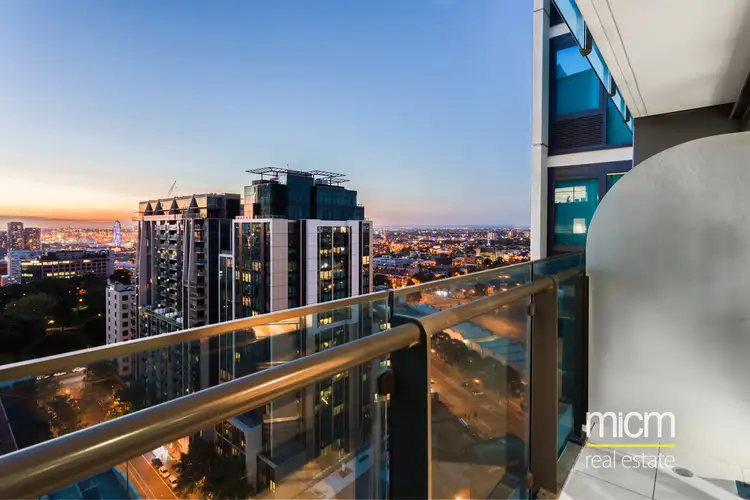 2410/181 A'Beckett Street, Melbourne VIC 3000